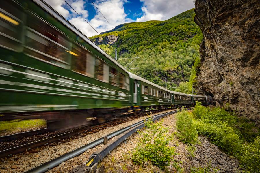 Thailandia by Train