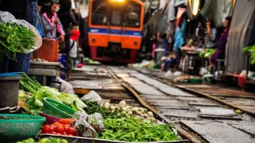Viaggio in treno attraverso la Thailandia: da Bangkok a Koh Samui